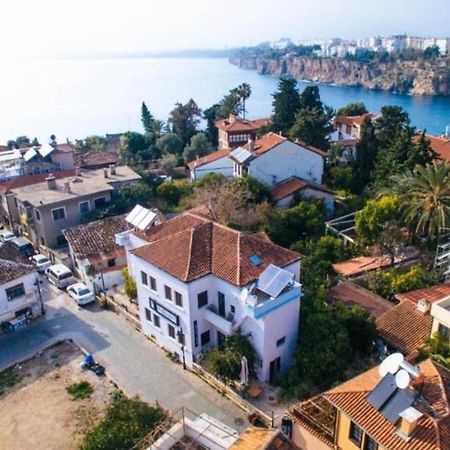 Hadrianus Pansion Hotel Анталия Екстериор снимка