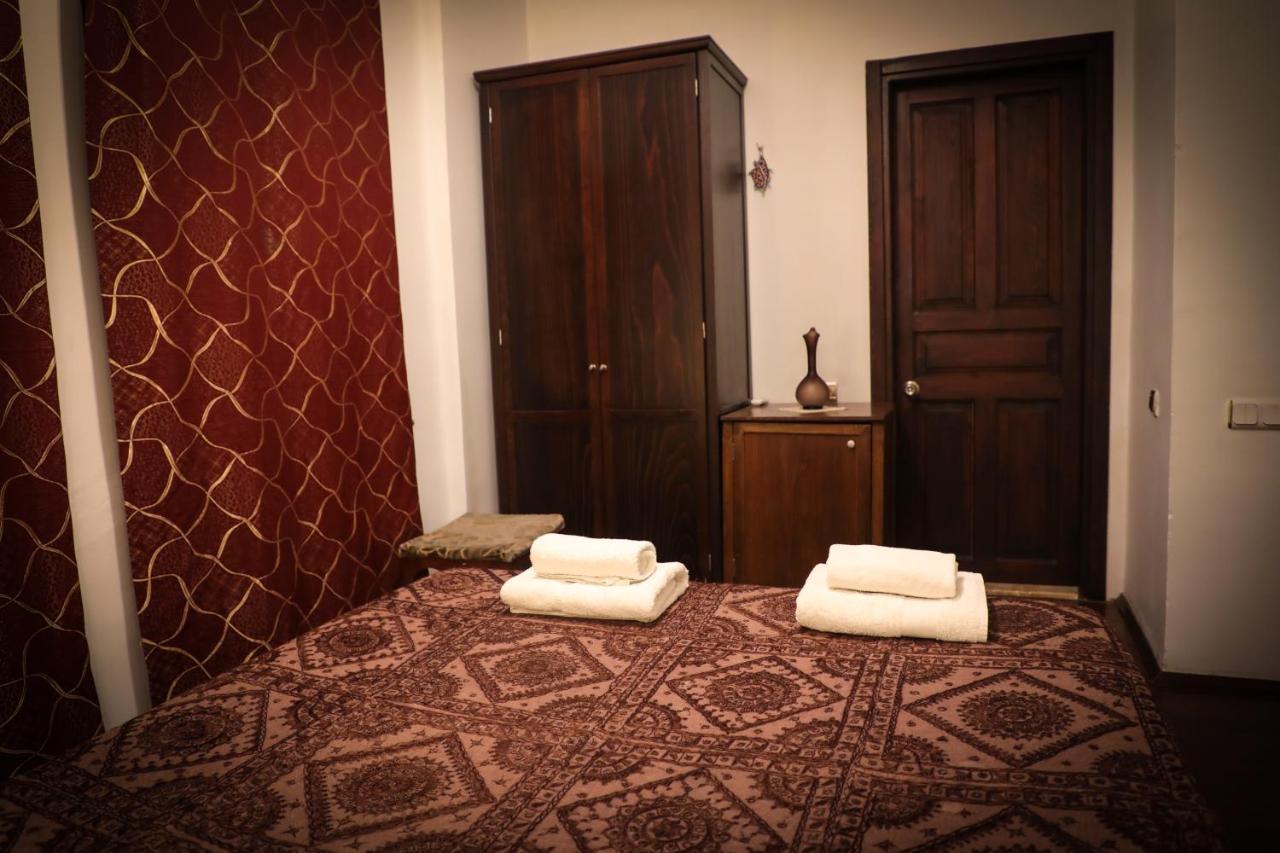 Hadrianus Pansion Hotel Анталия Екстериор снимка